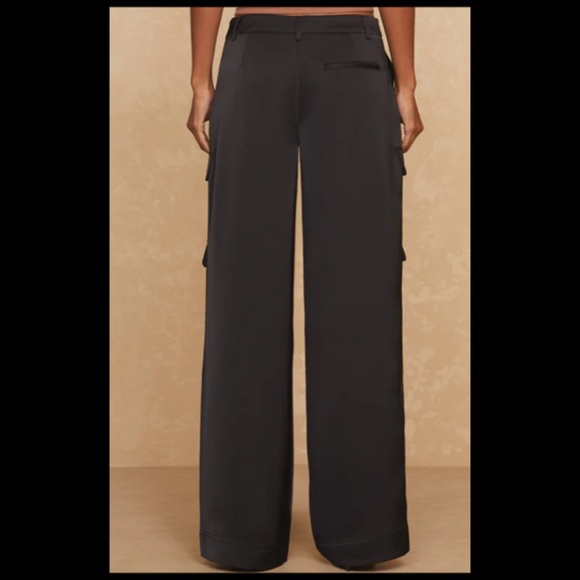 Noli satin Milan cargo pants black size 4 - Picture 3 of 4